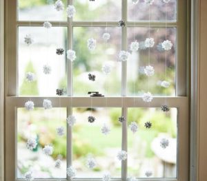 Window-bows-snowball