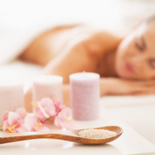 spa_therapy_massage_table